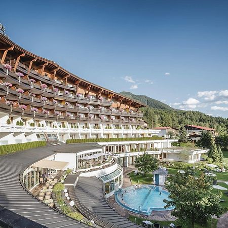 Krumers Alpin - Your Mountain Oasis เซเฟลด์ อิน ทิโรล ภายนอก รูปภาพ