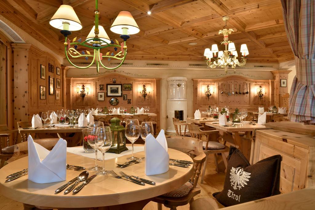 Krumers Alpin - Your Mountain Oasis เซเฟลด์ อิน ทิโรล ภายนอก รูปภาพ